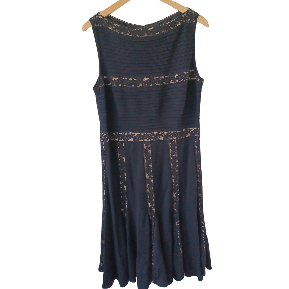 Tadashi Shoji‎ Black Lace Pintuck Fit and Flare Midi Dress Womens XL - Picture 3 of 14
